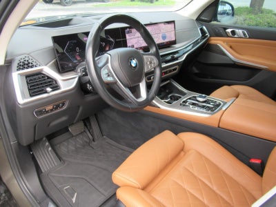2023 BMW X7 xDrive40i