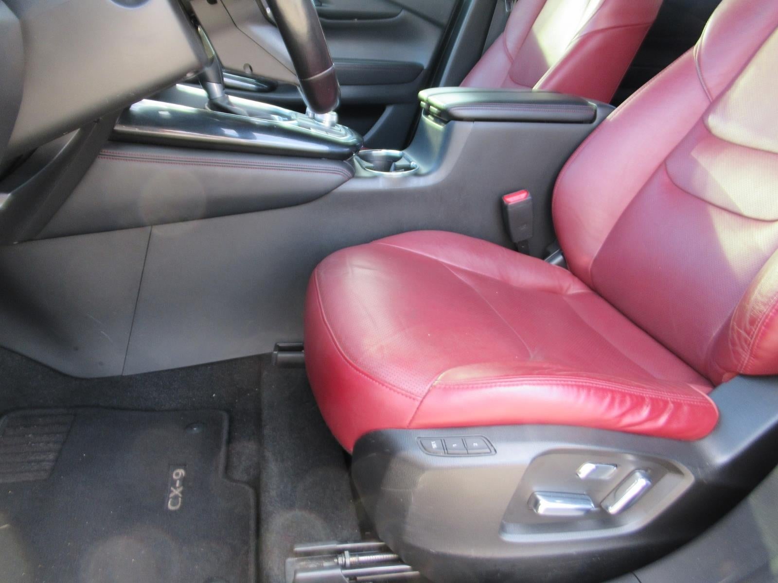 2021 Mazda Mazda CX-9 Carbon Edition