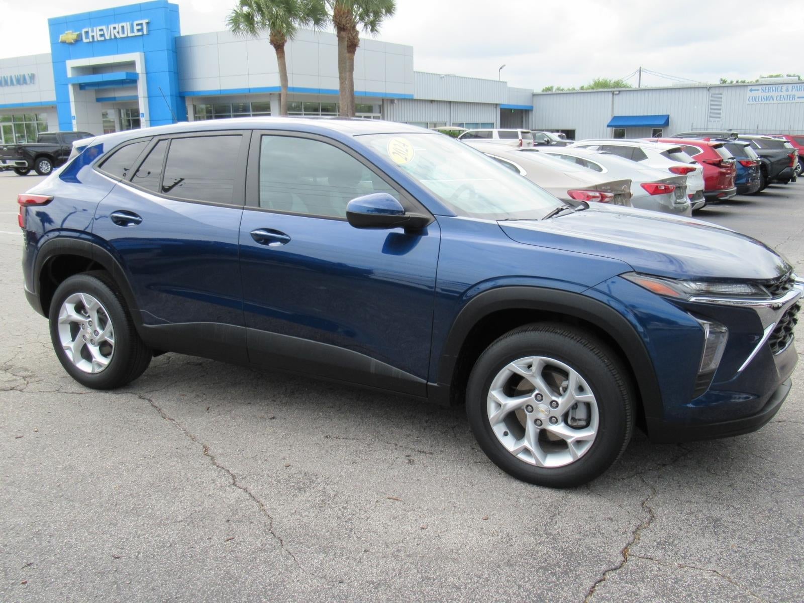 2024 Chevrolet Trax LS