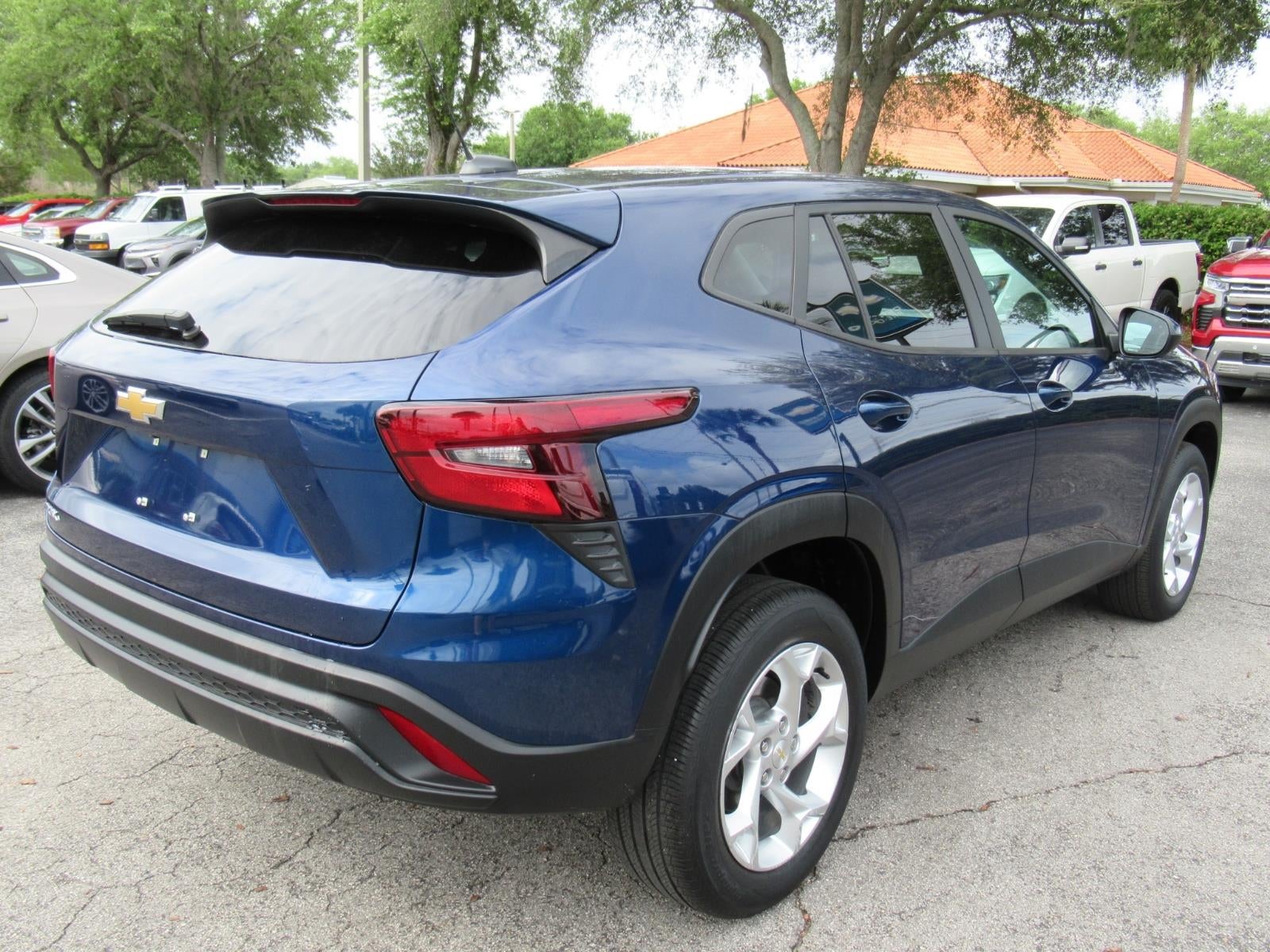 2024 Chevrolet Trax LS