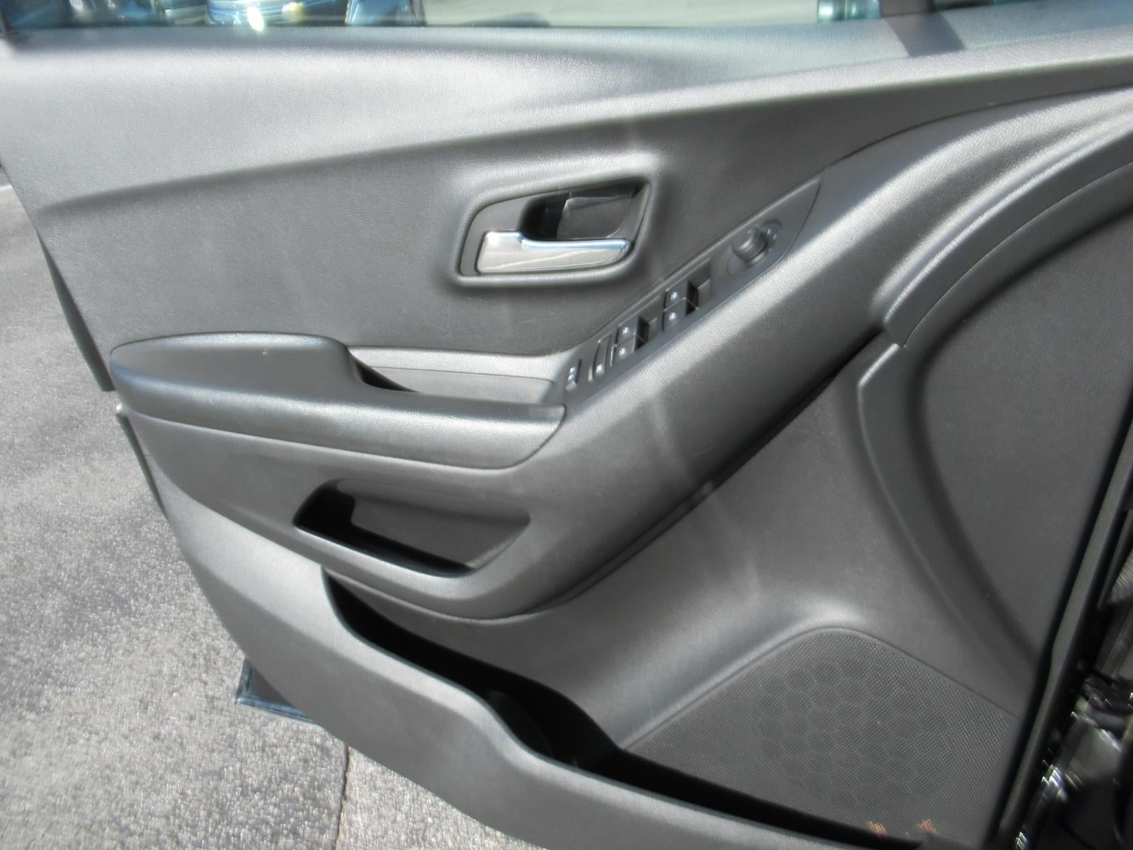 2022 Chevrolet Trax LS